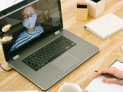 SERVIÇO AO CLIENTE É PRIORIDADE NÚMERO 1